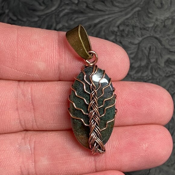 Moss Agate Copper Wire Wrapped Tree of Life Pendant Stone Crystal Jewelry - Picture 7 of 7